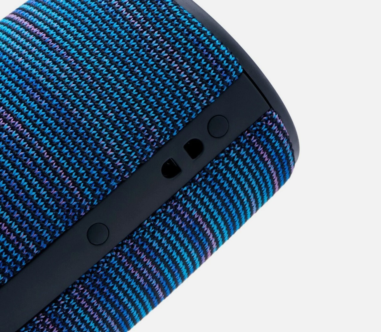 iHome Splashproof Bluetooth Fabric Speacker Color BluePurple