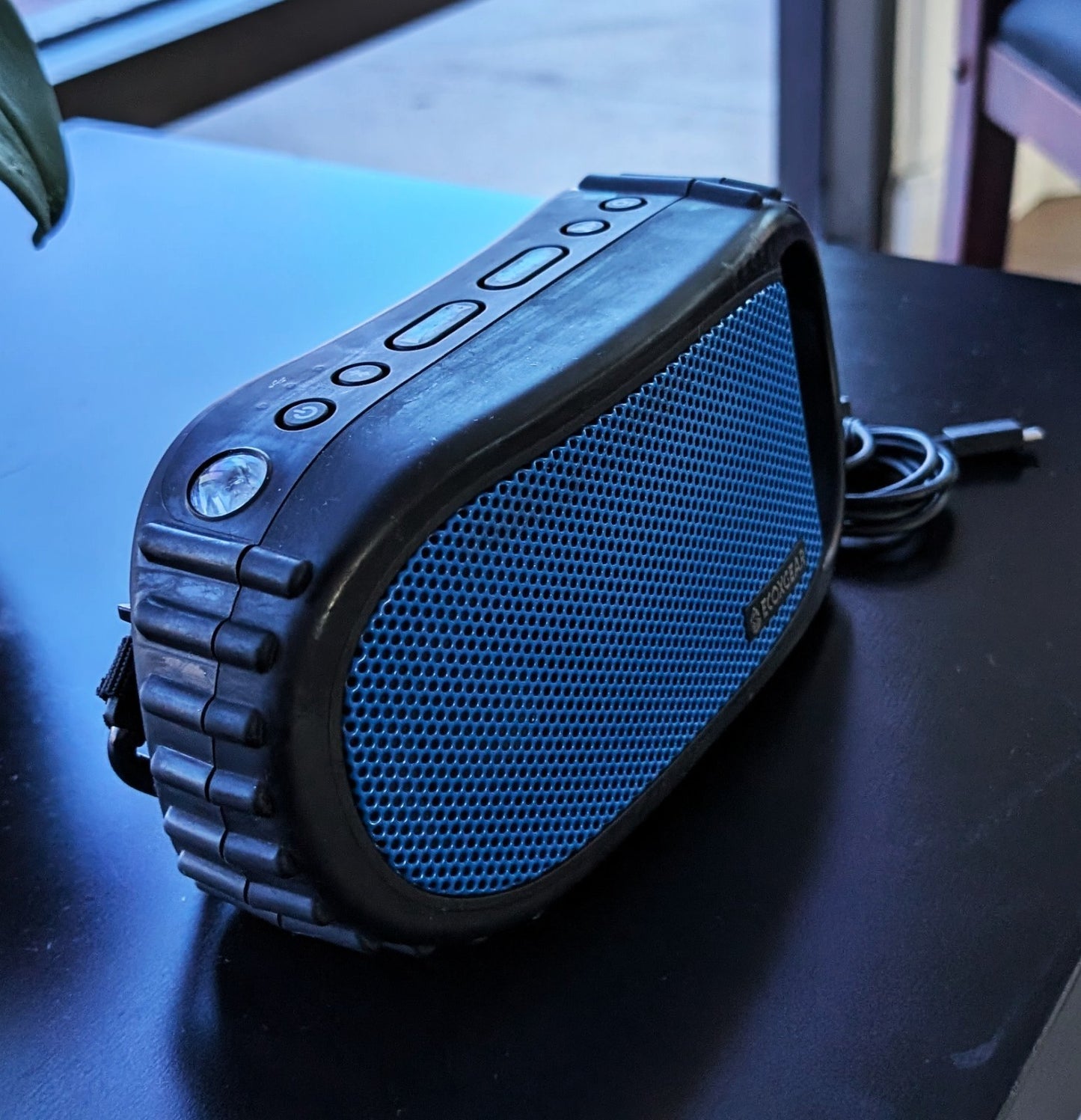 Ecoxgear EcoCarbon GDI‑EXCBN200 Bluetooth Speaker IP68 Blue 16W Power Bank