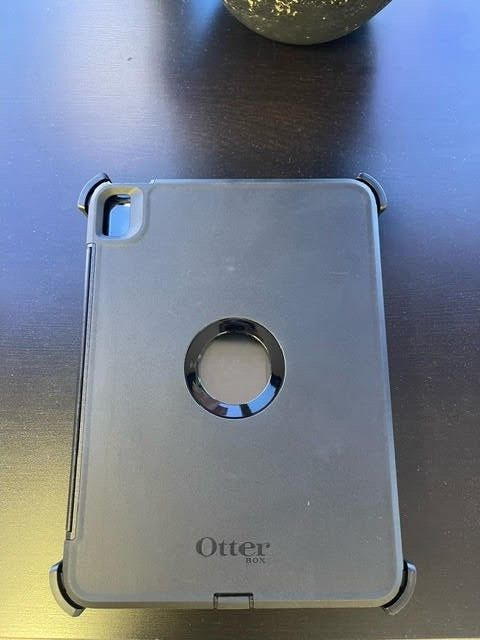 OtterBox Defender iPad Air 4th5th Generation Black