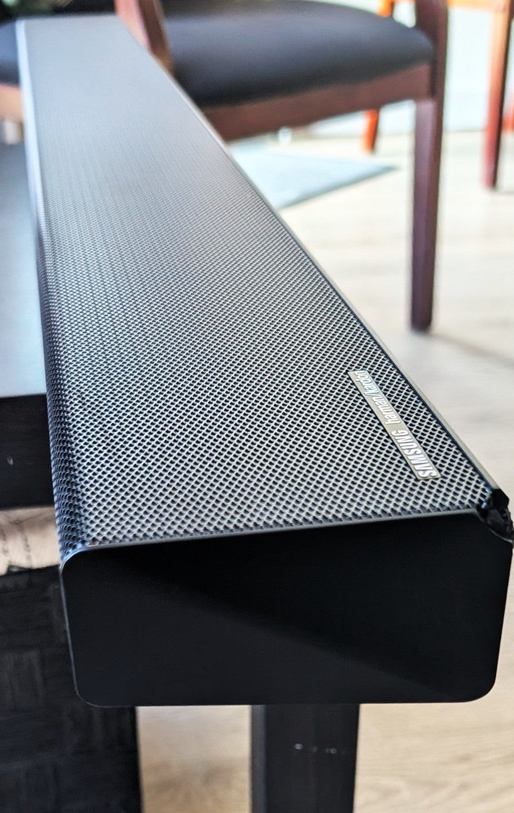 Samsung HW-Q6CR 5.1ch Soundbar w/ Wireless Subwoofer – Acoustic Beam