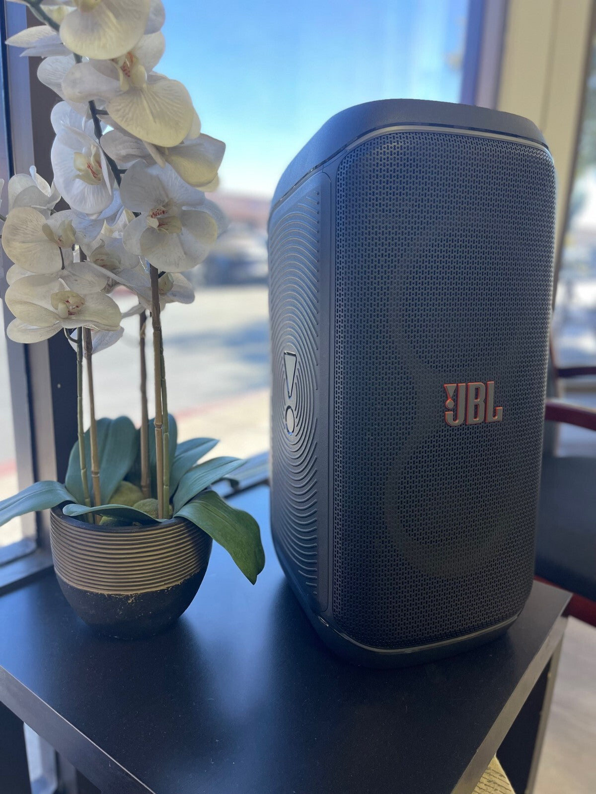 JBL 120 PartyBox Club Portable Party Speaker Foldable Handle 12 Hours Play Time