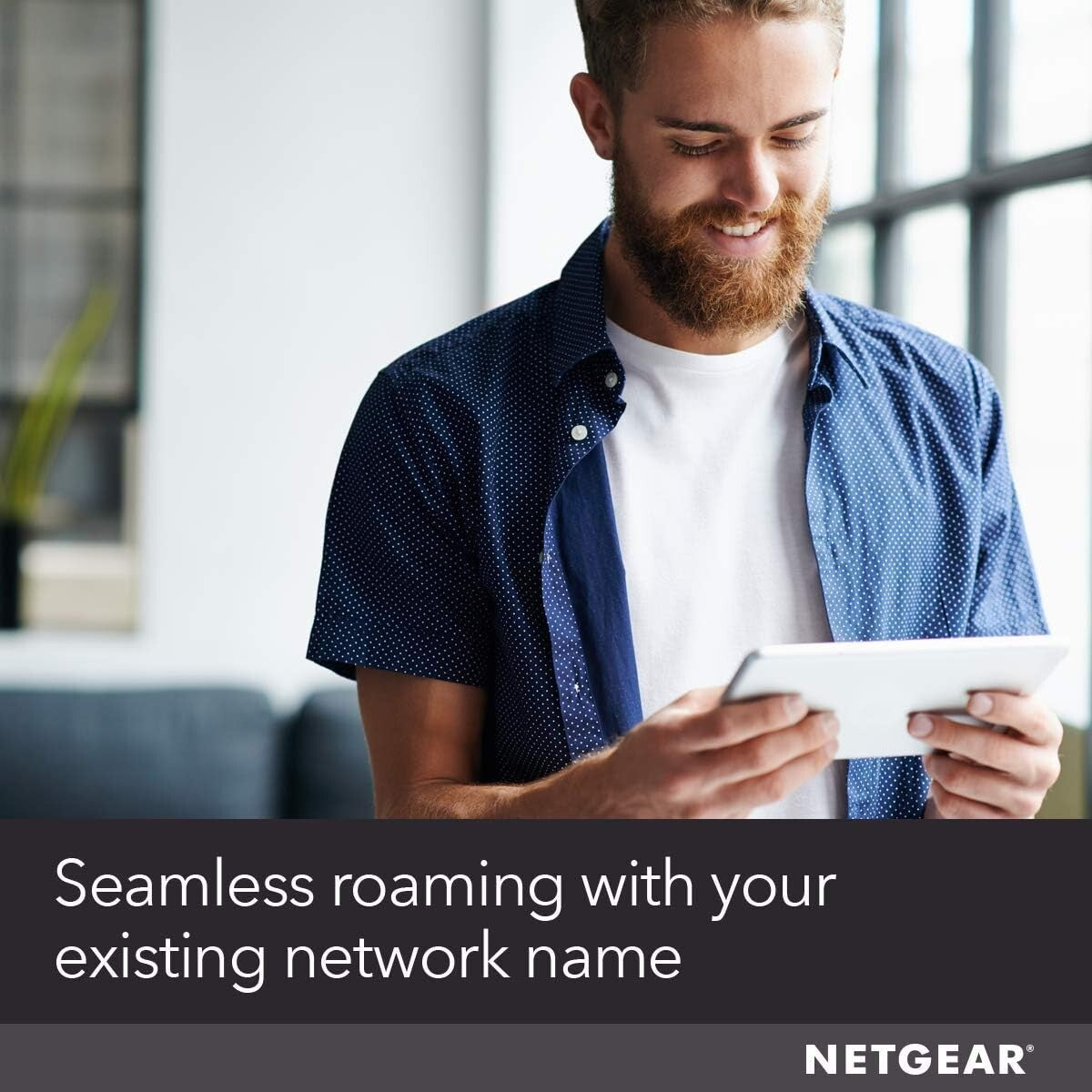 NETGEAR AC1200 WiFi Range Extender PlugIn