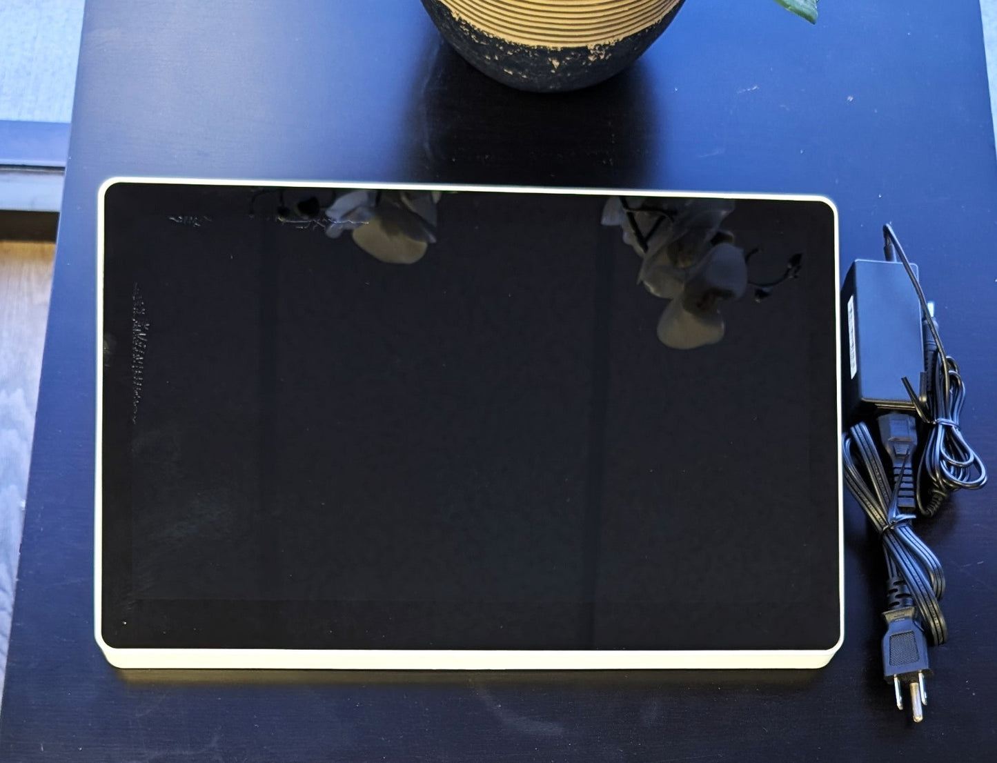 OUTFORM 15.6" TOUCH SCREEN 21A0021-A13