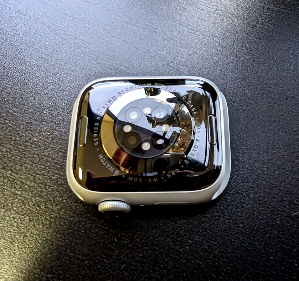 GPS Apple Smart Watch 8 41mm wSilver Aluminum Water Resistant Blood Fitnes