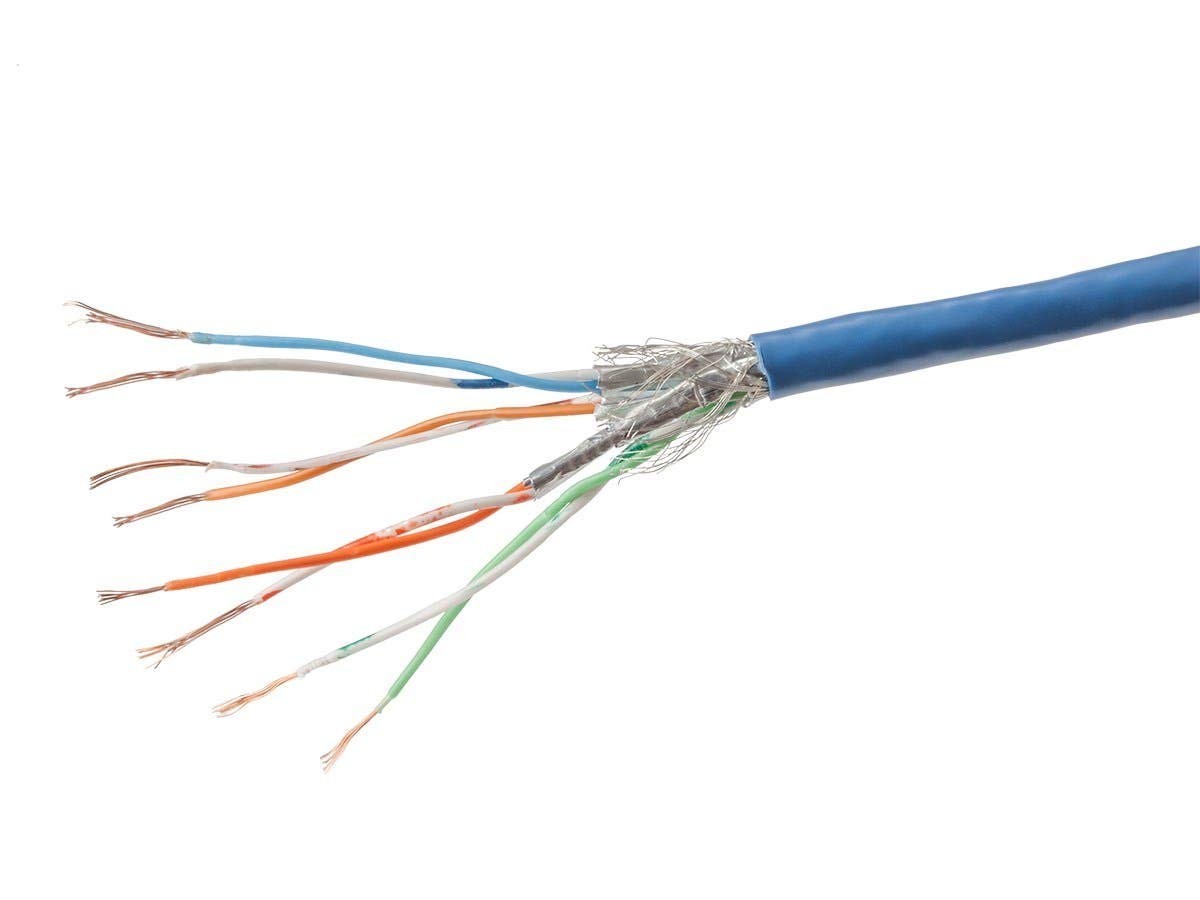 Monoprice Cat7 Ethernet Network Patch Cable - 5 feet - BLUE | 26AWG, Shielded