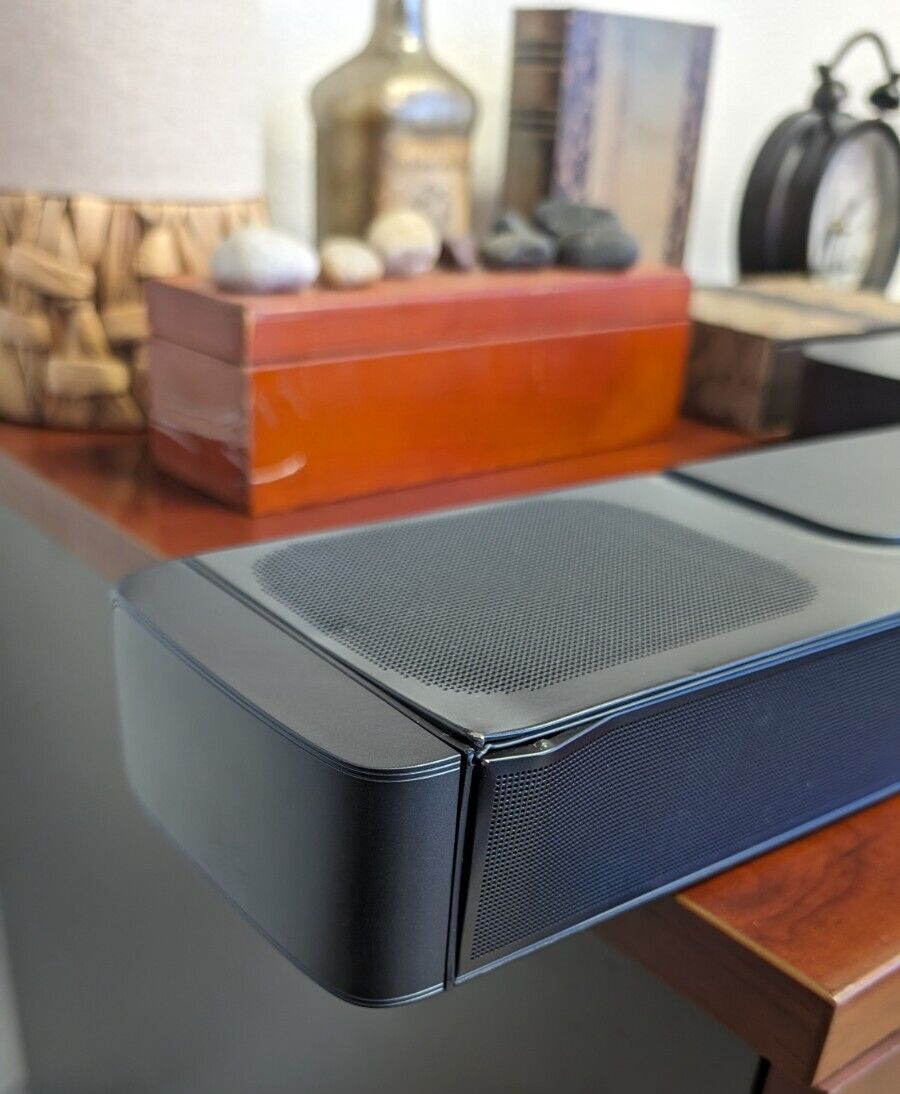 JBL Bar 800 TRUE DOLBY ATMOS® SURROUND SOUND w/ DETACHABLE SURROUND SPEAKERS