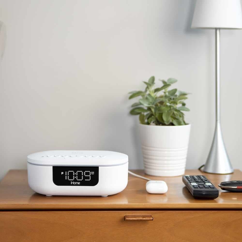 360 UV-C iHome Health PowerUVC Pro Sanitizer Bluetooth Speaker Alarm Clock