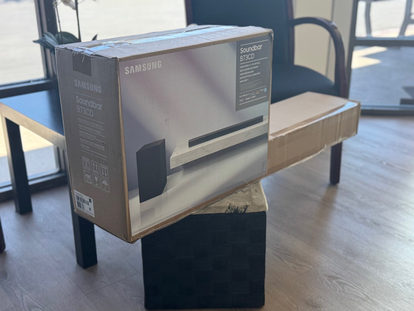 Samsung HW-B73CD/ZA 5.1 Channel Soundbar w/ DTS Virtual:X and Wireless Subwoofer