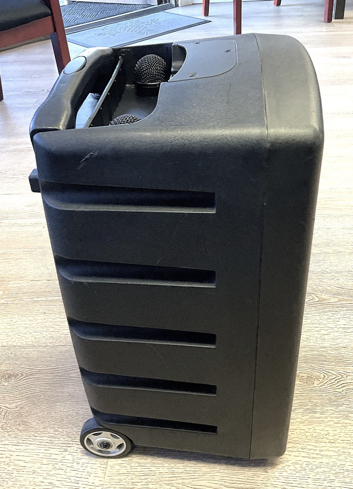 Marantz Professional Voice Rover | 10" Portable AC/Battery-Powered PA System