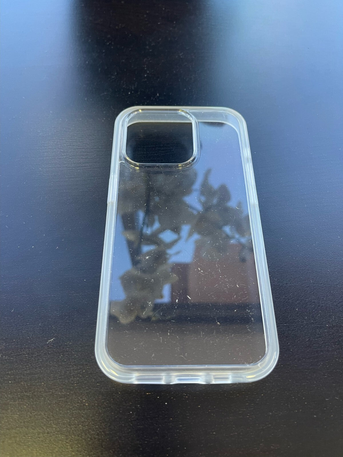 CLEAR OtterBox iPhone 15 Pro Only Symmetry Series