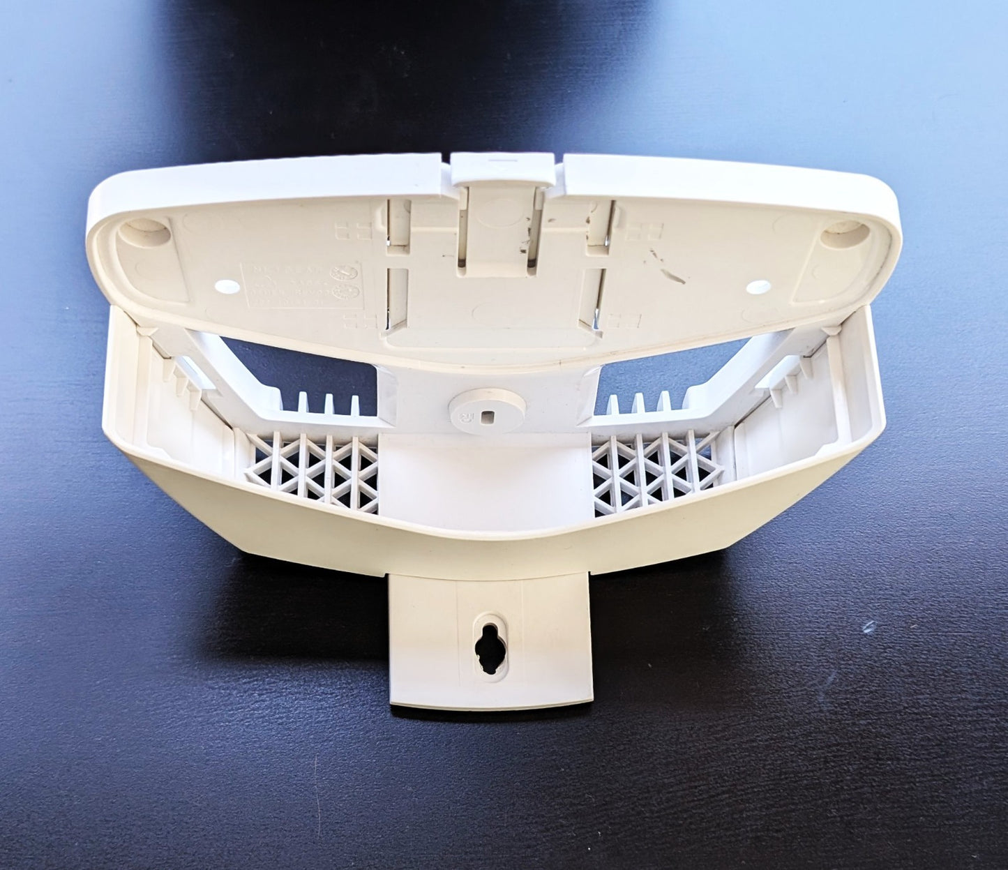 NETGEAR Orbi Pro SRK60 Wall Mount Bracket – For AC3000 Tri-Band Wi‑Fi Satellite