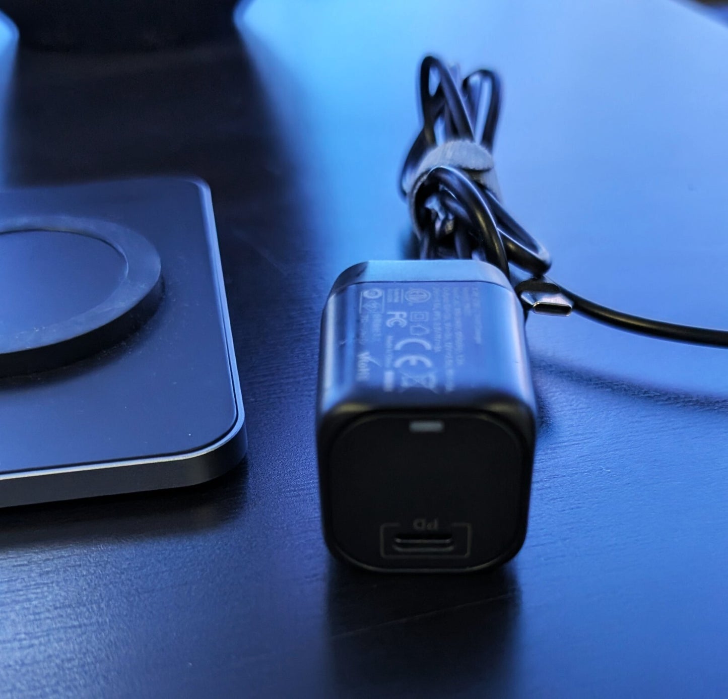 Satechi Trio Magnetic Wireless Charger Pad Qi for Apple iPhone iWatch AirPods