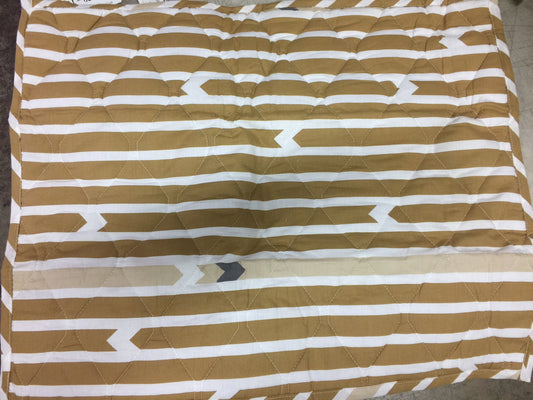 STANDARD SHAM Martha Stewart Pillowsham Whim Straight Arrow Camel 20x26