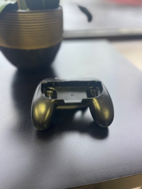 bionik JoyCon Controller Grip set of two one Left one Right
