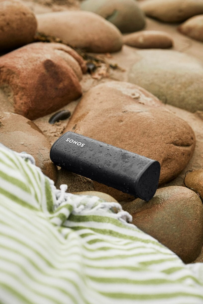 Sonos Roam Portable Smart Speaker Bundle Black Charging Stand Water Resistant