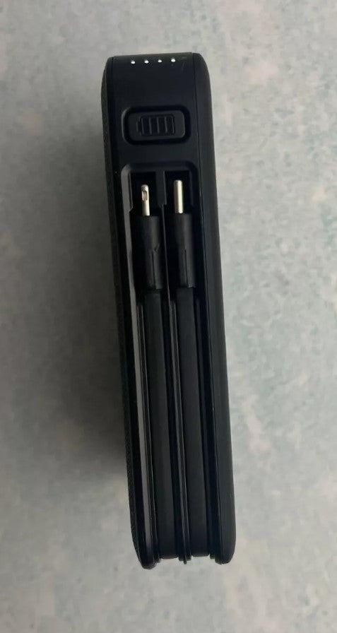 MyCharge PowerHub 10Ah Portable Charger for iPhone & Samsung Integrated Cables