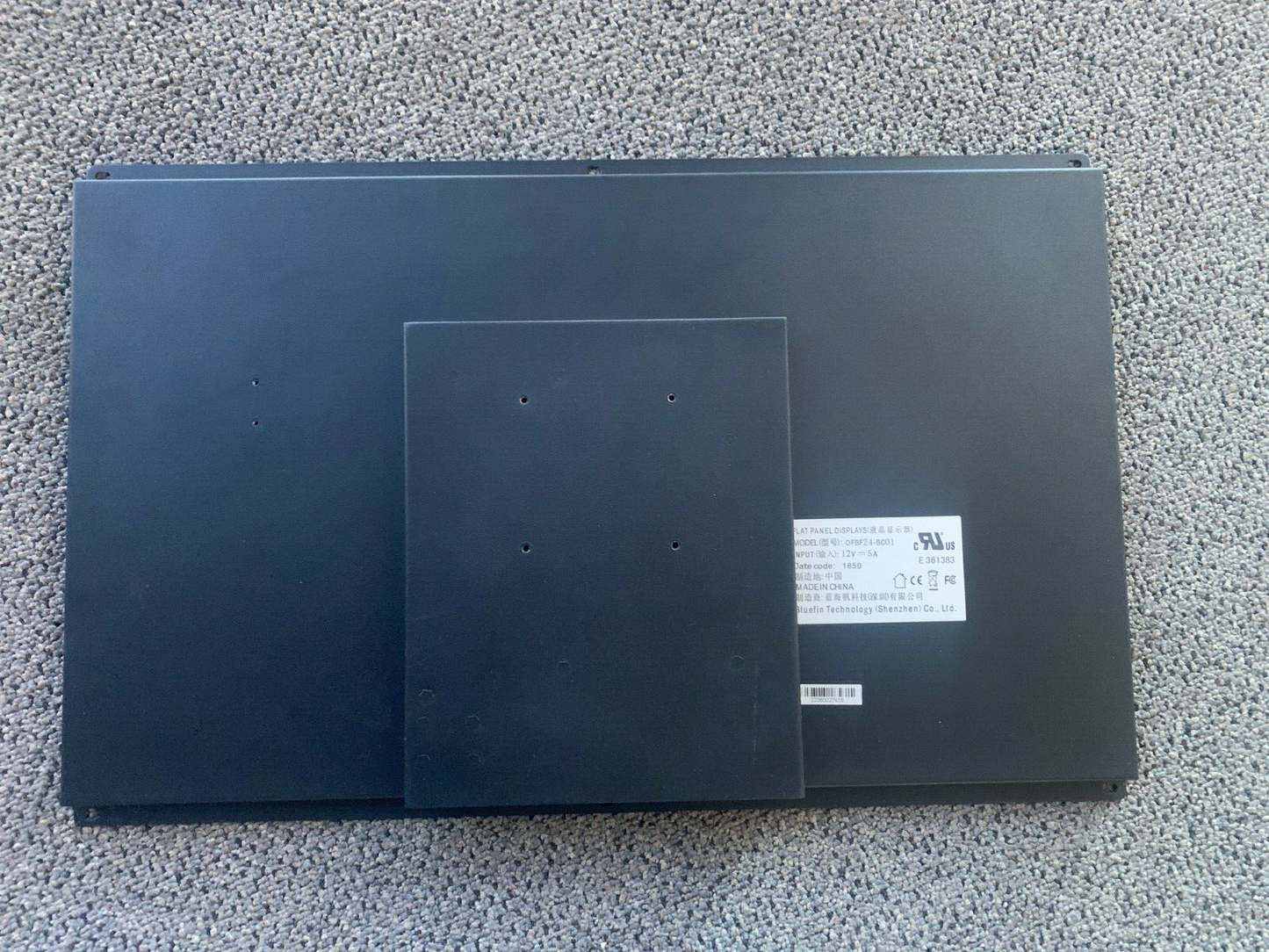 LYNX 23 Display Equipment Distributer Display Screen More