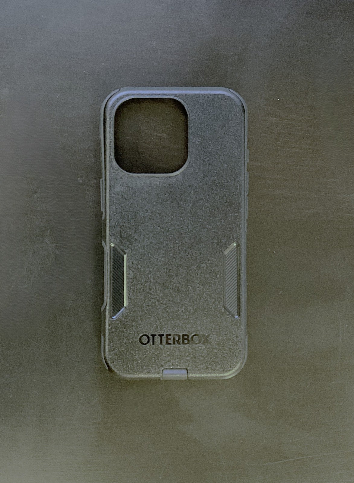 1. OtterBox Commuter Case for iPhone 16 Pro - Black Slim Tough Protective Cover