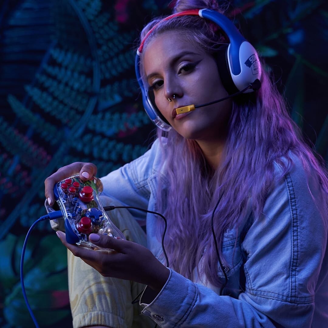 PDP LED REALMz Nintendo Switch Pro Controller Customizable Lighting