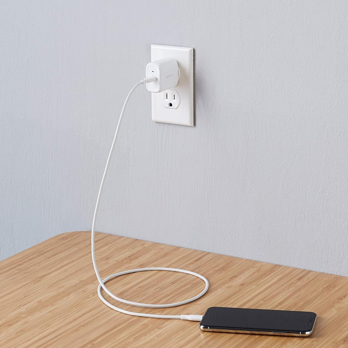 20W USB-C Amazon Basics OnePort Wall Charger 181 x 173 x 109