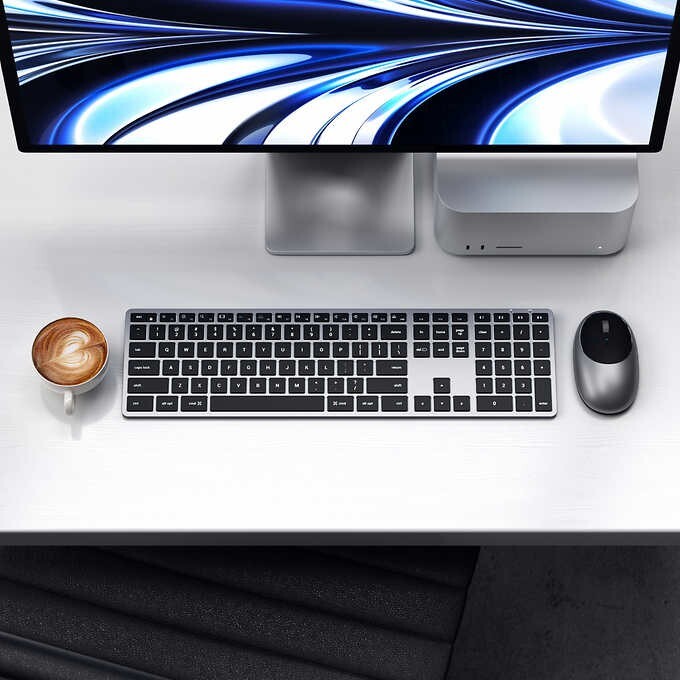 Satechi Slim X3 Bluetooth Backlit Keyboard M1 Wireless Mouse Bundle