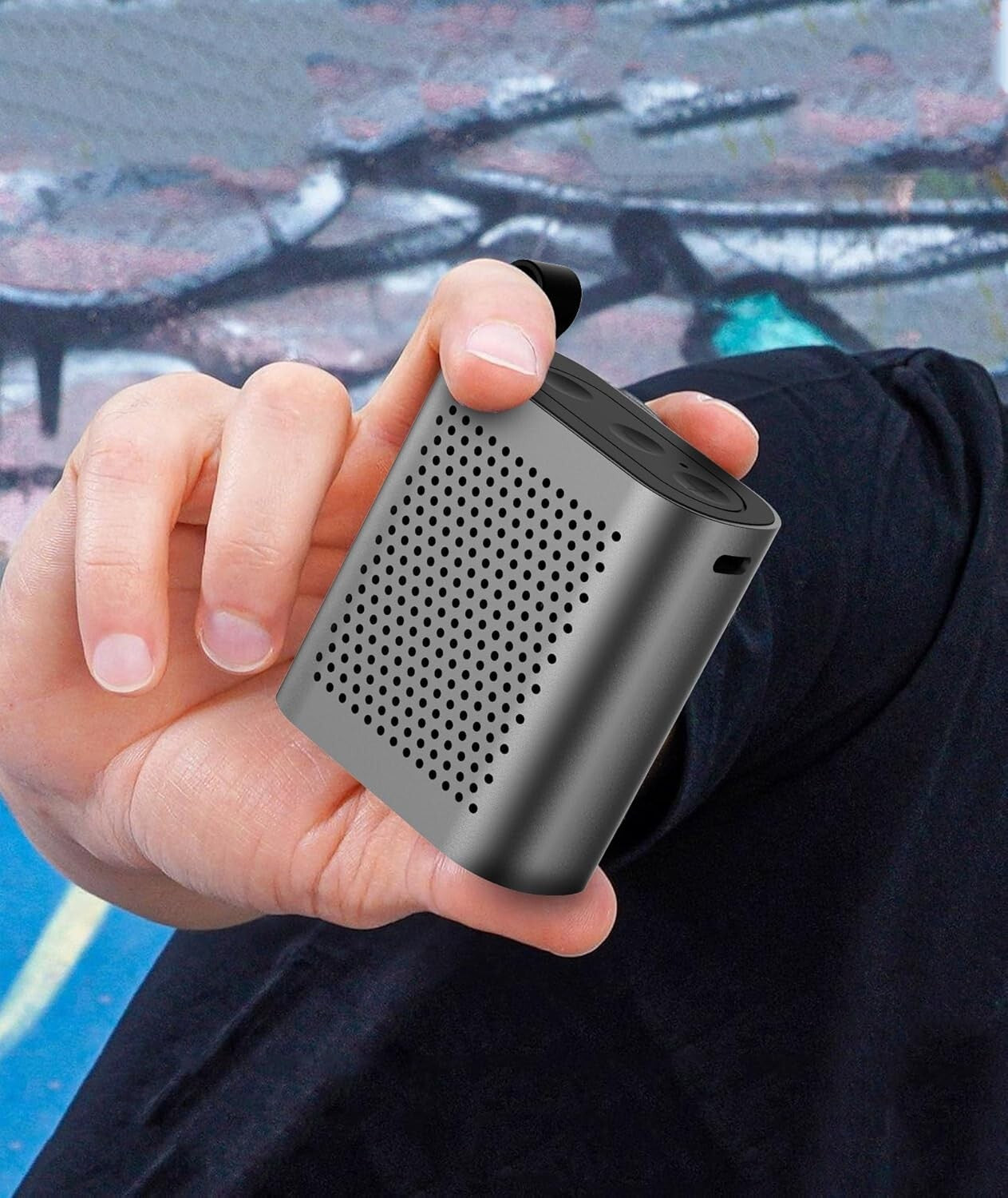 Bluetooth 50 Speakers Wireless Deep Bass Lightweight Portable Black