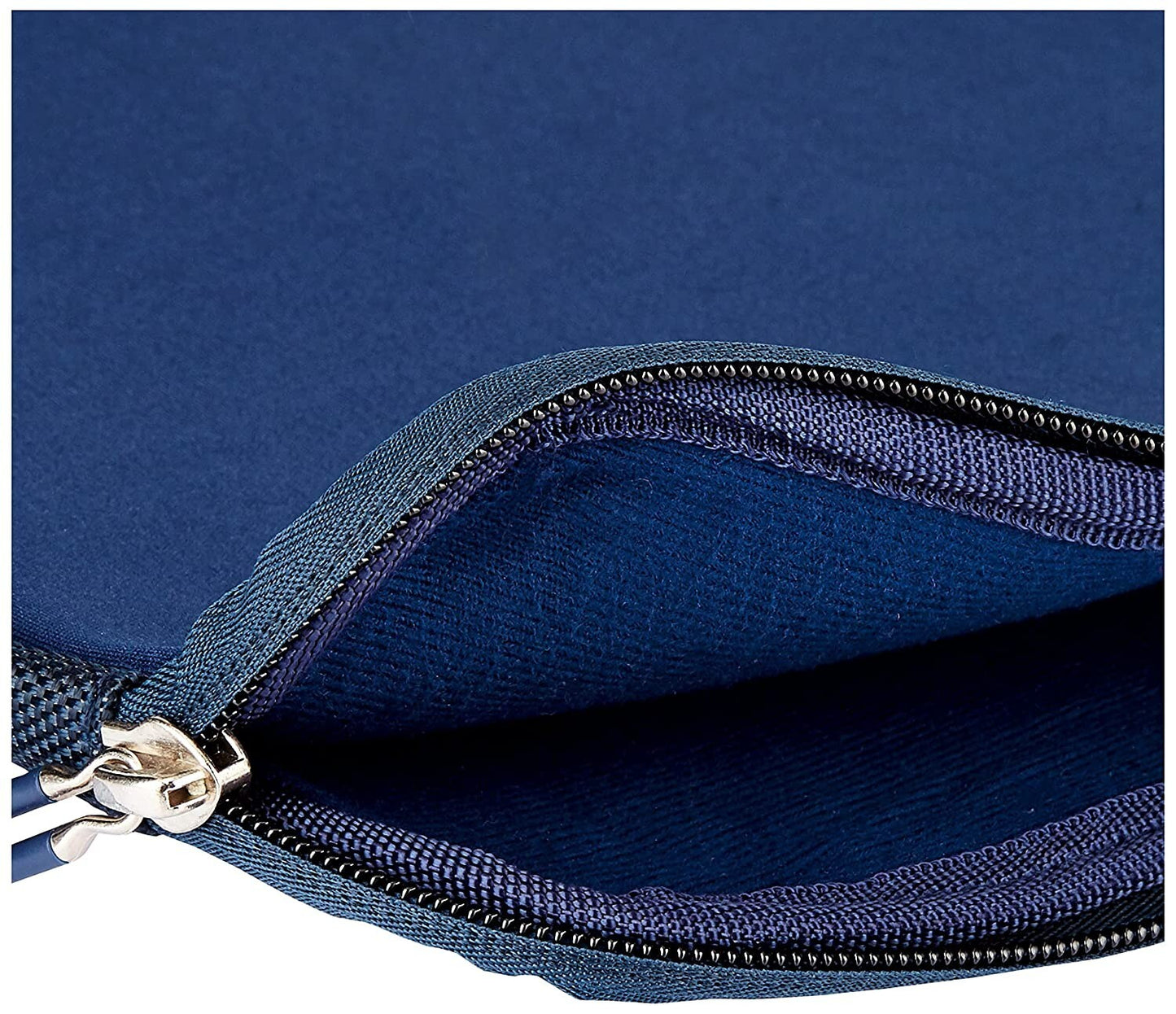 AmazonBasics 116inches Laptop Sleeve Navy