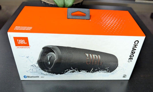 JBL Charge 5 Black Waterproof Bluetooth Speaker IP67 with Powerbank & PartyBoost