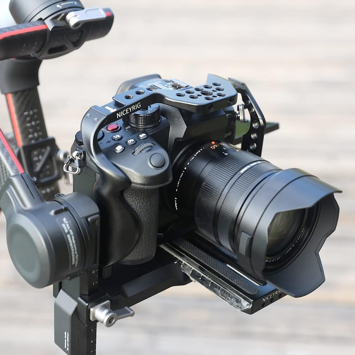 NICEYRIG GH6 Cam Cage Panasonic Lumix w Handle Handgrip