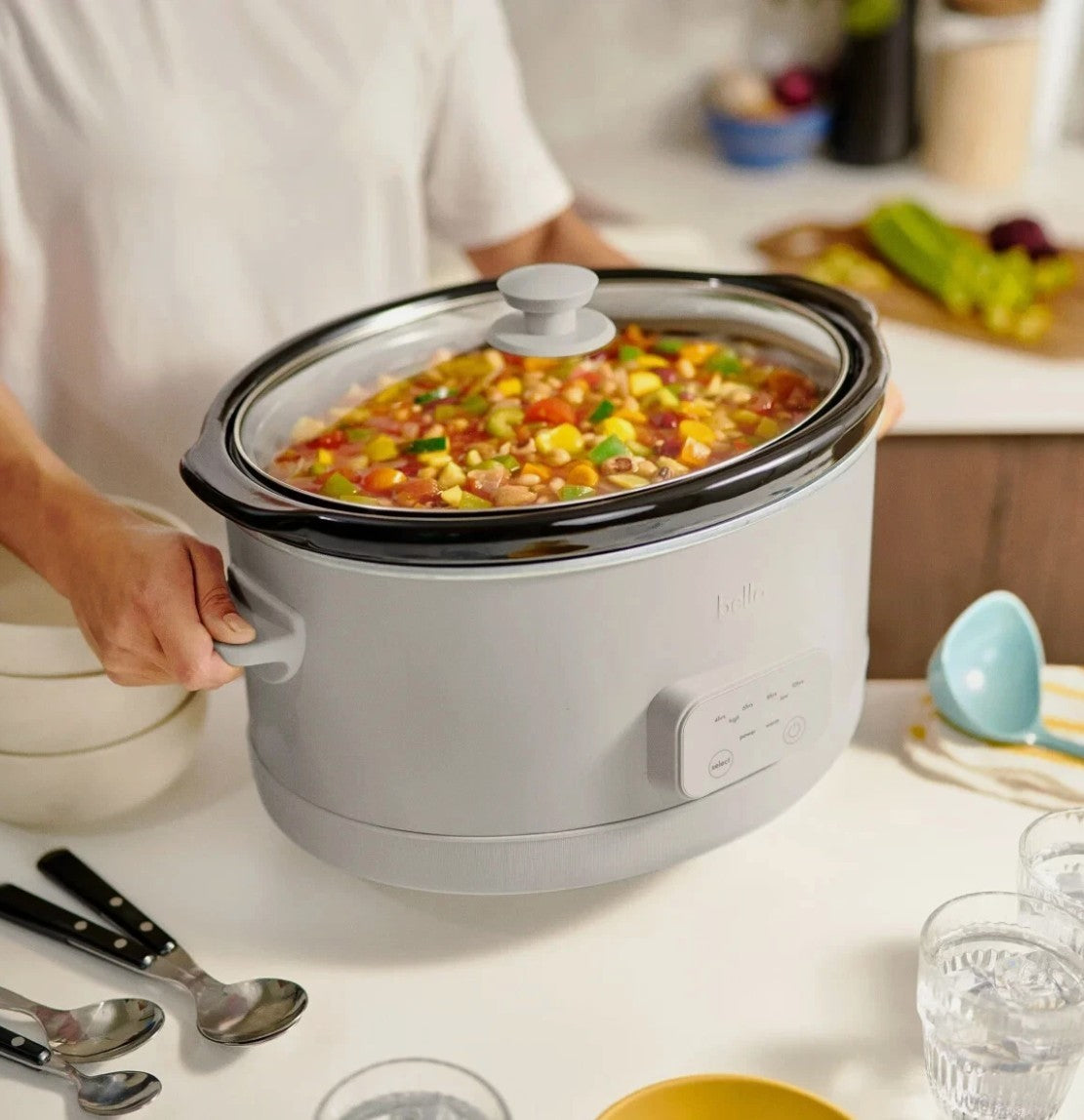 Bella Slow Cooker Set- 6qt Programmable up to 10 hrs, Low, High, Warm Control