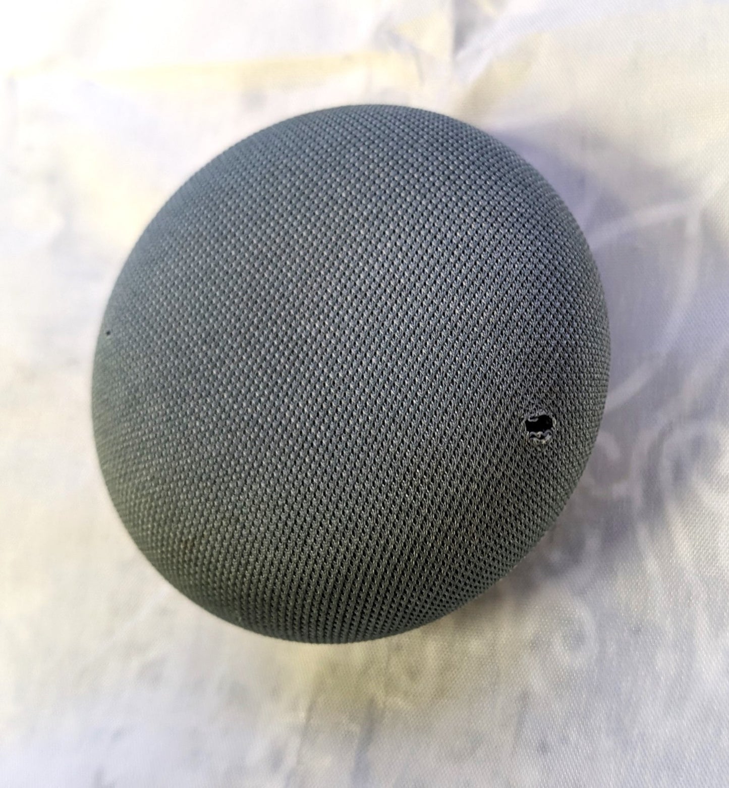 GA00516-US Google Nest Hub BuiltIn Google Assistant Chalk