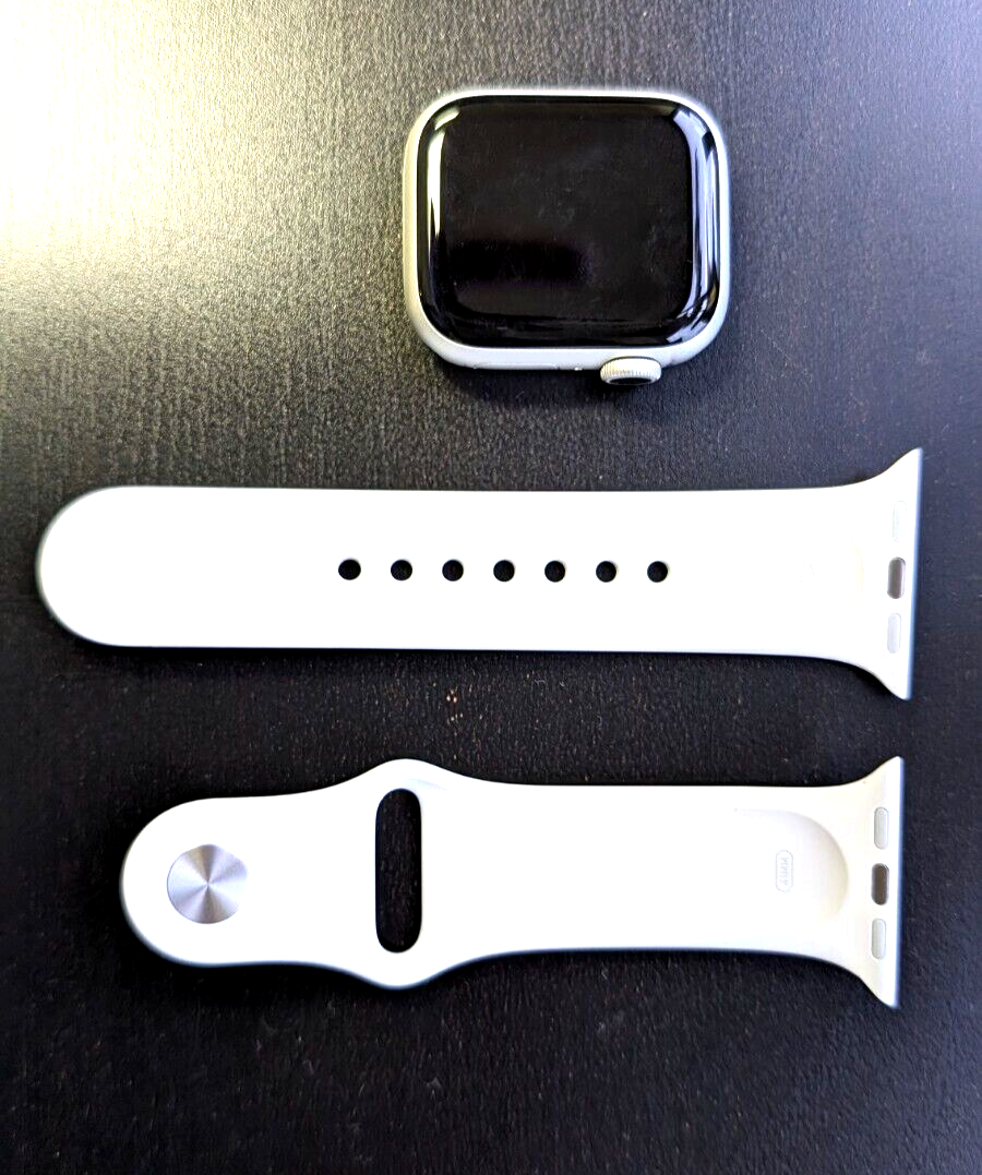 GPS Apple Smart Watch 8 41mm wSilver Aluminum Water Resistant Blood Fitnes