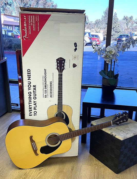 Fender FA-125 Dreadnought Acoustic Guitar Pack Natural w/ Gig Bag & Accessories