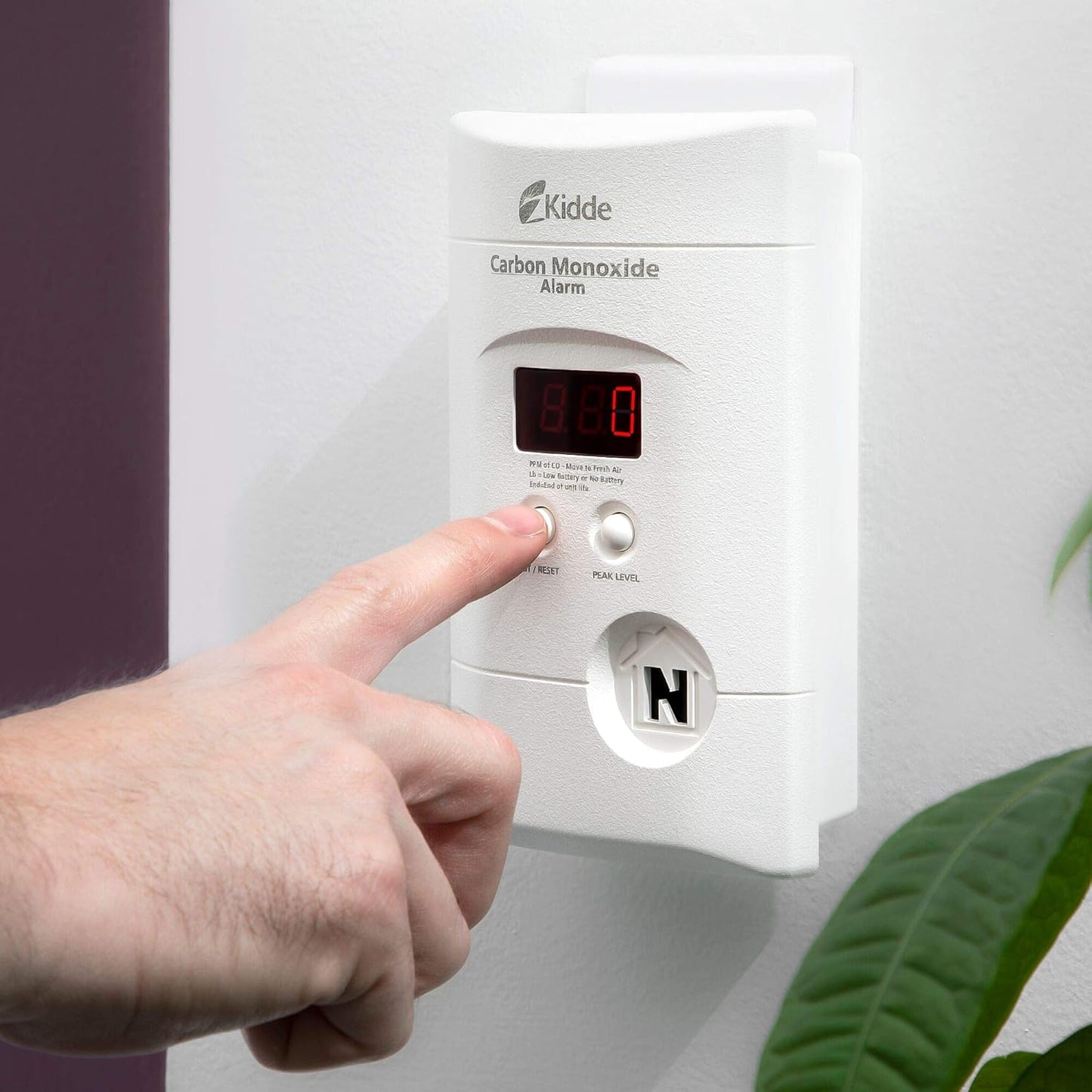 Kidde Plug In Carbon Monoxide Detector 9V Battery Backup Digital LED Display