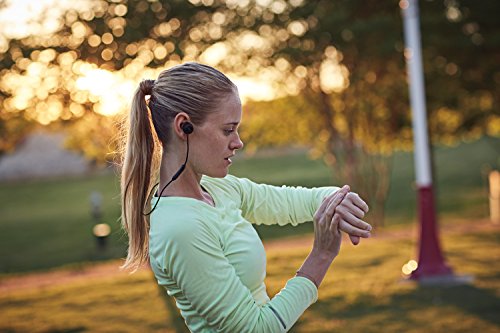 Bose SoundSport Pulse Wireless Headphones, Power Red (With Heart Rate Monitor)